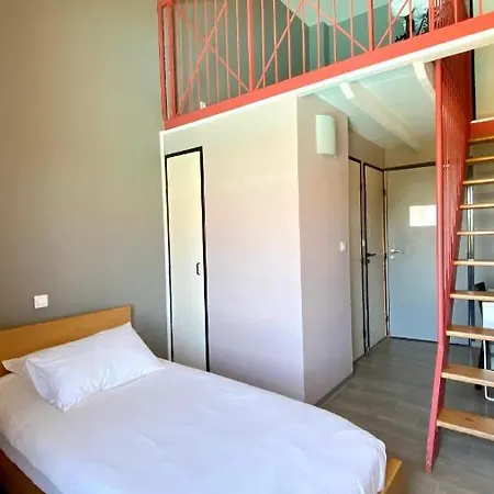 Domaine De Garabaud Hotel