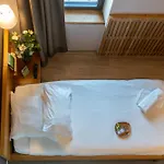 Hotel Domaine De Garabaud