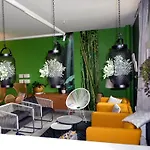 Otel Domaine De Garabaud Mazères