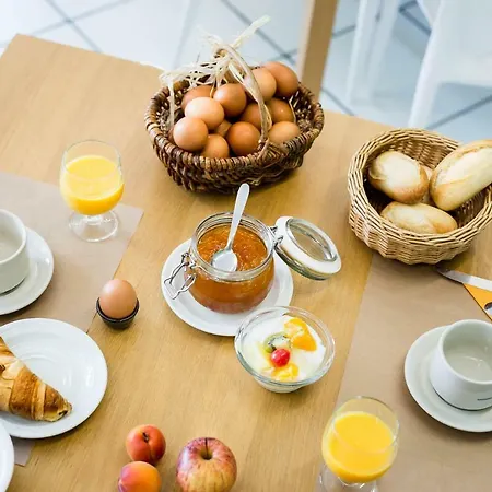 Domaine De Garabaud Mazères