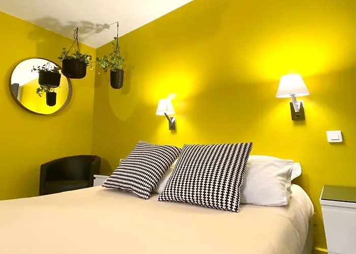 Hotel Domaine De Garabaud Mazères