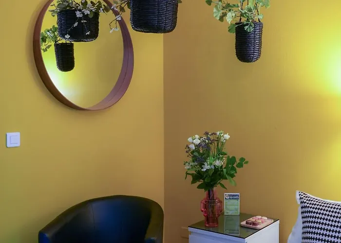 Hotel Domaine De Garabaud Mazères