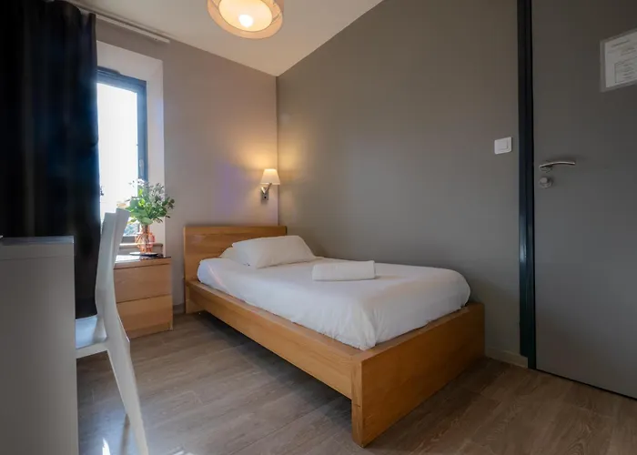 Domaine De Garabaud Hotel