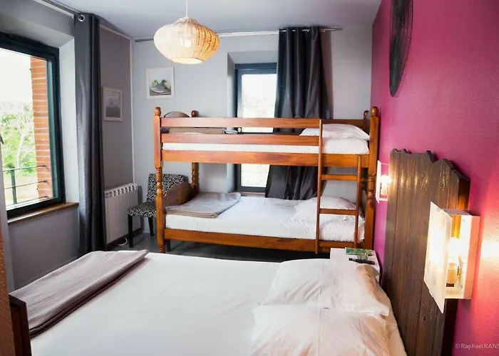 Domaine De Garabaud 2*